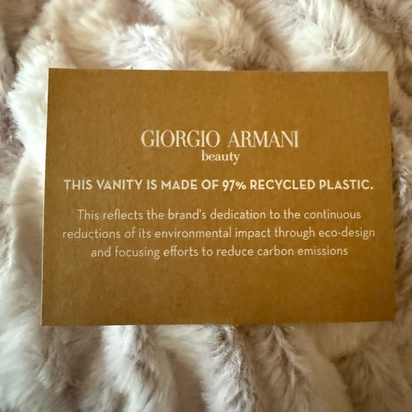 Giorgio Armani Gift set - Picture 8 of 9